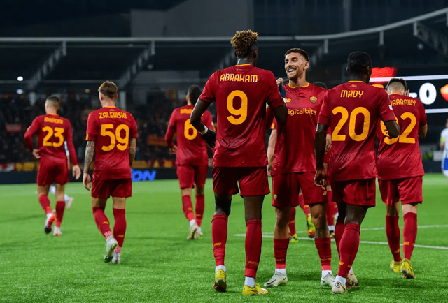 开云体育app下载-关于今晨体能课后；罗马战术微调备战英超；目标明确；训练强度明显提升的信息