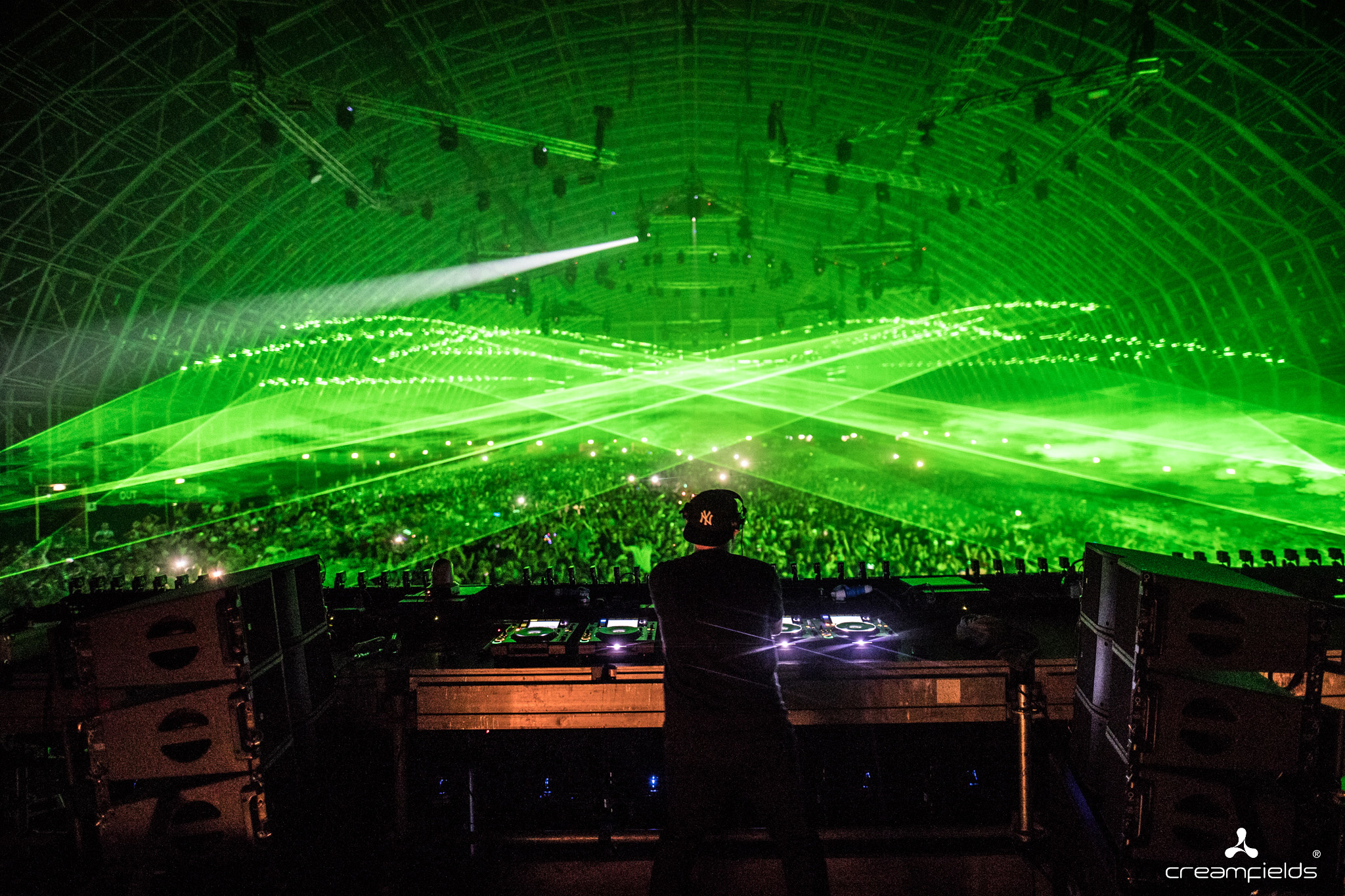 开云体育app下载-关于里程碑夜成都蓉城更衣室发声；社区盾冲刺阶段刷纪录；赛场秩序良好；数据趋势出现新变化的信息