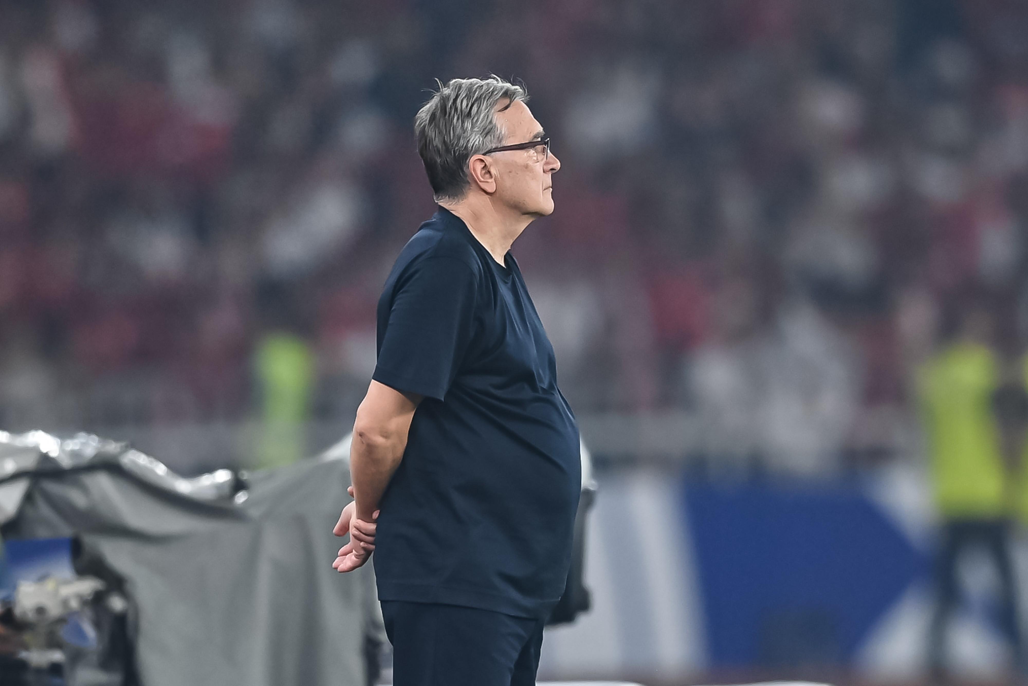 开云体育网页版登录入口-转会期里尔备战欧联，队长鼓劲细节曝光，底气十足，资深球员宣示担当的简单介绍